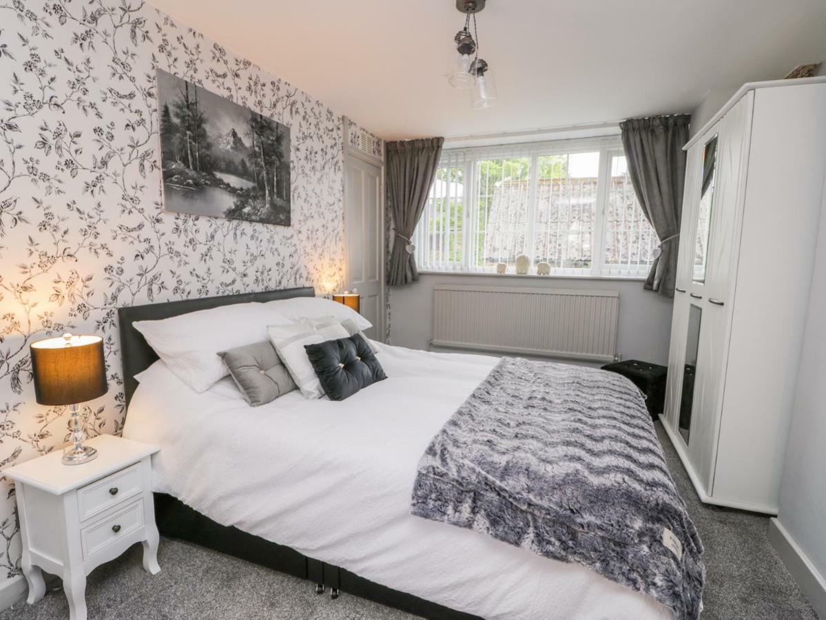 11A High Street Villa Scarborough Buitenkant foto